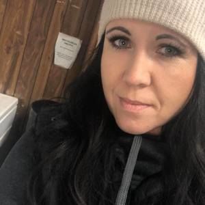 Meet your Posher, Jacqueline